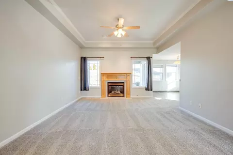 Living - 420 NW Thomas St, Pullman, WA 99163 photo 1 of 6