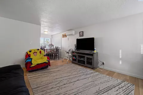 3119 W 3121 W Agate St, Pasco, WA 99301 photo 2
