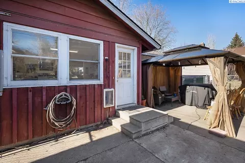1120 NW Clifford St, Pullman, WA 99163 photo 4