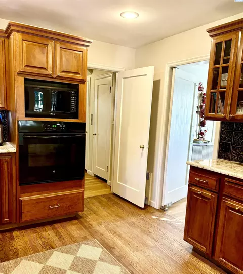 645 SE Spring St, Pullman, WA 99163 photo 17