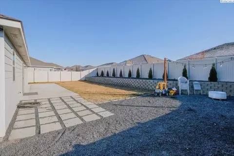 4305 Chilcotin Ln, Pasco, WA 99301 photo 24