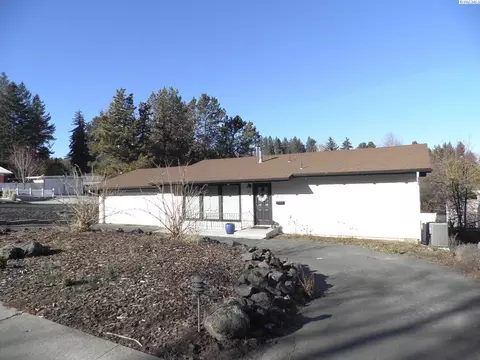 830 SW Mies St, Pullman, WA 99163 photo 1