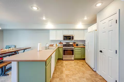 1075 SW Lost Trail Dr, Pullman, WA 99163 photo 8