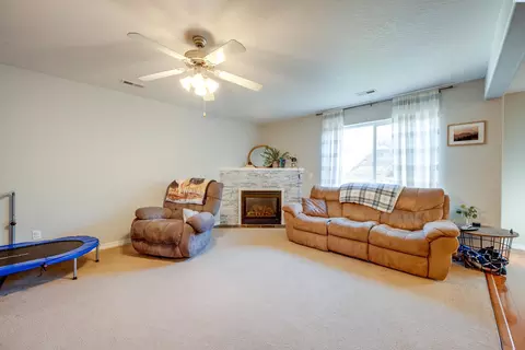 1075 SW Lost Trail Dr, Pullman, WA 99163 photo 3