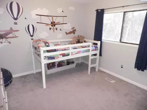 Bedroom - 140 NW Dillon, Pullman, WA 99163 photo 3 of 3