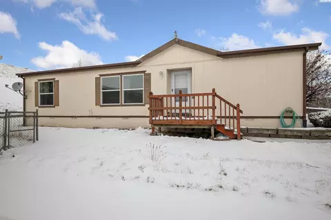 206 NW Lancer Ln, Pullman, WA 99163 photo 1