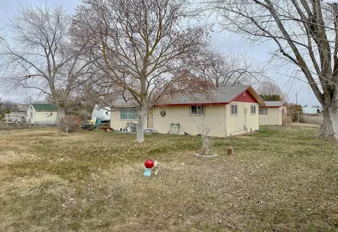 2105 N Road 72, Pasco, WA 99301 photo 1