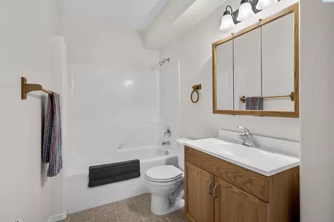 1925 NW Ventura, Pullman, WA 99163 photo 9