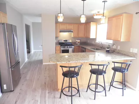 1925 NW Ventura, Pullman, WA 99163 photo 4