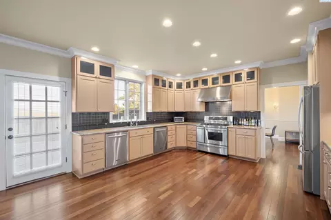 1710 NW Nicole Ct, Pullman, WA 99163 photo 9