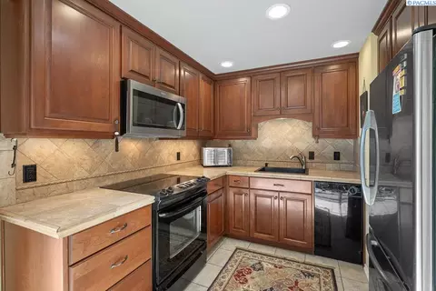 355 NW Thomas St, Pullman, WA 99163 photo 8