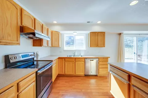 1065 SW Latour Peak St, Pullman, WA 99163 photo 13