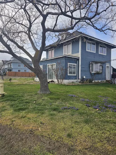22 W A St, Pasco, WA 99301 photo 2