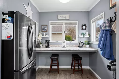 Kitchen - 809 S Mill St, Colfax, WA 99111 photo 3 of 3