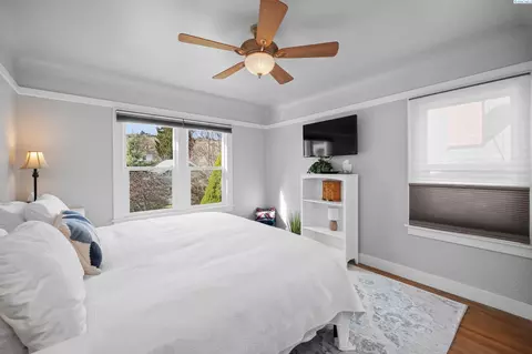 Bedroom - 809 S Mill St, Colfax, WA 99111 photo 1 of 7