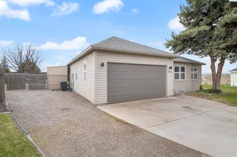 3811 Meadow View Ct, Pasco, WA 99301 photo 3