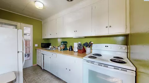705 NW Charlotte, Pullman, WA 99163 photo 5