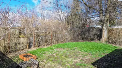 705 NW Charlotte, Pullman, WA 99163 photo 11