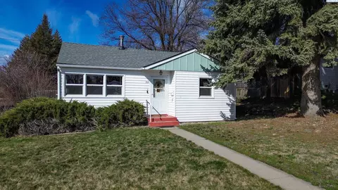 705 NW Charlotte, Pullman, WA 99163 photo 1