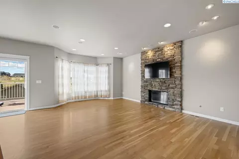 2315 NW Prairie View Dr, Pullman, WA 99163 photo 5