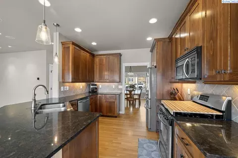 2315 NW Prairie View Dr, Pullman, WA 99163 photo 9