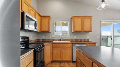 5508 Coolidge Ct, Pasco, WA 99301 photo 9