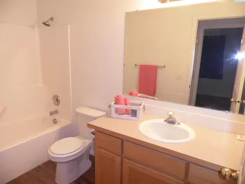 1915 NW Bella Vis, Pullman, WA 99163 photo 11