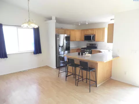 1915 NW Bella Vis, Pullman, WA 99163 photo 4