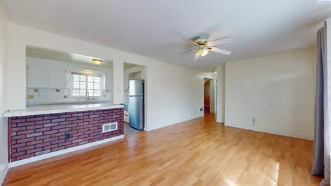 1324 N 7th Ave, Pasco, WA 99301 photo 5