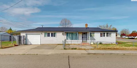 1324 N 7th Ave, Pasco, WA 99301 photo 1