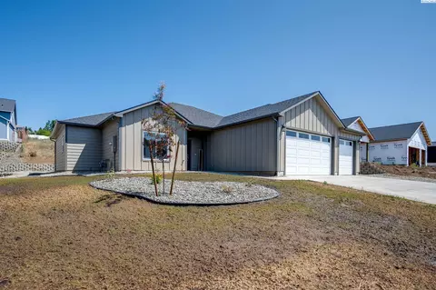 Exterior - 630 SW Cayuse, Pullman, WA 99163 photo 5 of 5