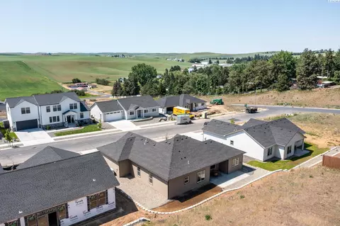 View/Area - 630 SW Cayuse, Pullman, WA 99163 photo 6 of 6