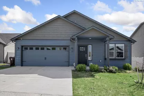 690 SW Wheat Ridge Dr, Pullman, WA 99163 photo 1