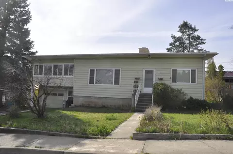 145-147 NW Webb St, Pullman, WA 99163 photo 1
