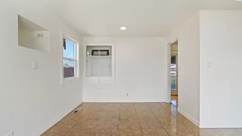 1719 N 19th Ave, Pasco, WA 99301 photo 5