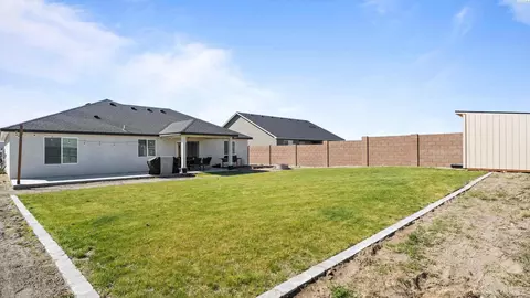 811 N Beech, Pasco, WA 99301 photo 23