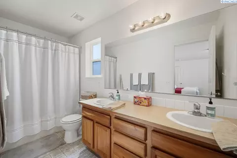 1110 SW Latour Peak, Pullman, WA 99163 photo 11