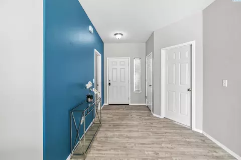 4508 Laredo Dr, Pasco, WA 99301 photo 4