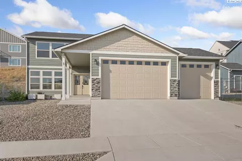 590 SW Umatilla Ct, Pullman, WA 99163 photo 1