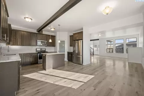 590 SW Umatilla Ct, Pullman, WA 99163 photo 8
