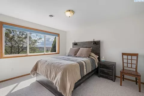 1545 SW Capri Ct, Pullman, WA 99163 photo 30