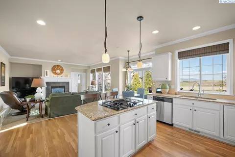 2400 NW Highpoint Ct, Pullman, WA 99163 photo 14