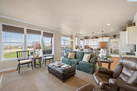 2400 NW Highpoint Ct, Pullman, WA 99163 photo 10