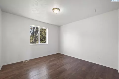 1940 NW Valhalla Dr, Pullman, WA 99163 photo 14