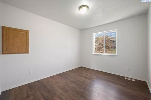 1940 NW Valhalla Dr, Pullman, WA 99163 photo 13