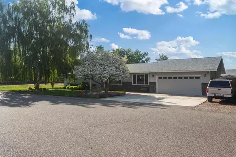 4116 W Agate, Pasco, WA 99301 photo 2