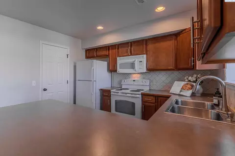 1272 SW Lost Trail Dr, Pullman, WA 99163 photo 8