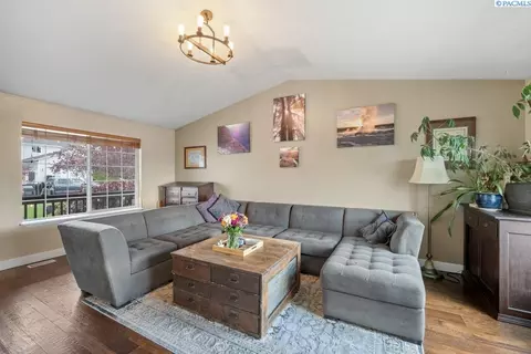 Other - 1935 NW Bella Vista Dr, Pullman, WA 99163 photo 1 of 7