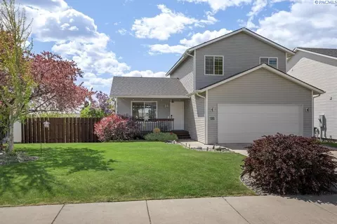 Exterior - 1935 NW Bella Vista Dr, Pullman, WA 99163 photo 6 of 7