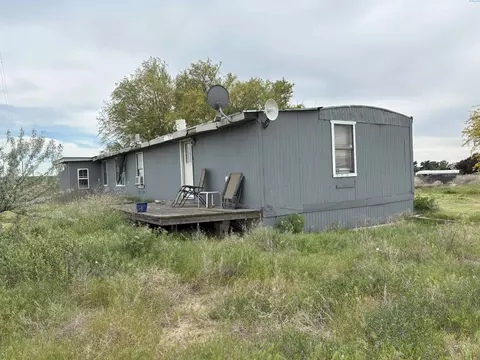 4730 Ringold Rd, Eltopia, WA 99330 photo 4